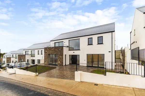 Ocean Drive, Ballycotton, Co. Cork - DNG Estate Agents