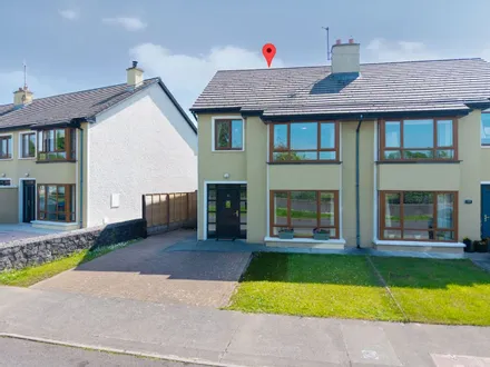 50 Dún Beag, Newport Road, Castlebar, Co. Mayo, F23PX72
