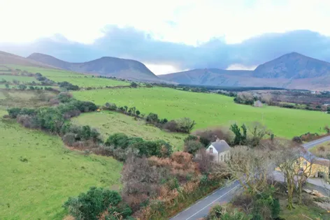 Killanoordrane, Cloghane, County Kerry. V92 K5T9 - DNG