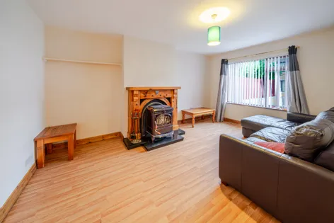 75 Chestnut Grove, Castlebar, Co. Mayo. F23 R521 -  DNG