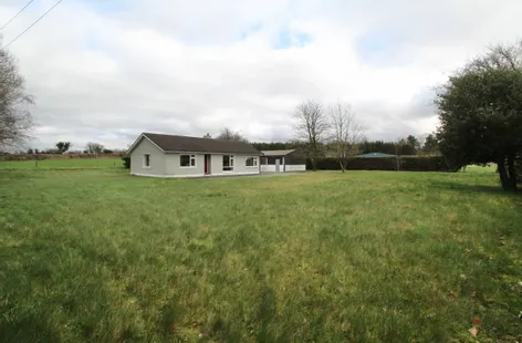 Auburn Cottage, The Pigeons - DNG