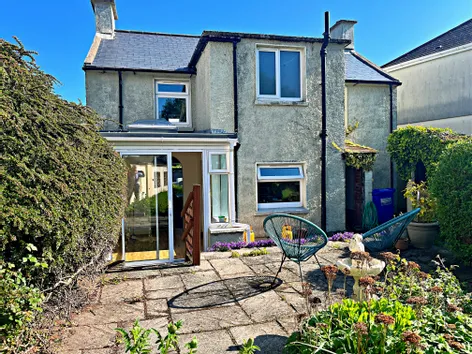Clonea Rd, Abbeyside, Dungarvan, Co. Waterford, Ireland -  DNG