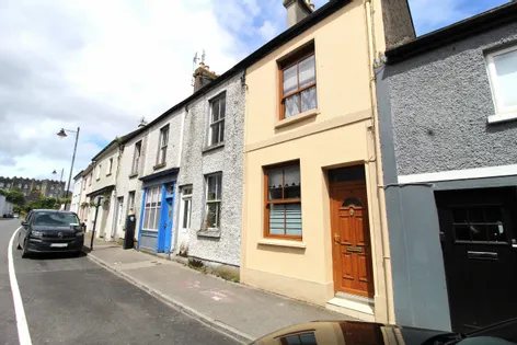 3 Castle Street, Birr, Co. Offaly, R42 P898 - DNG