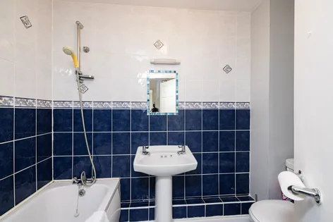Apartment 5, Barons Hall House, Barons Hall Grove, Balbriggan, Co. Dublin, Ireland -  DNG