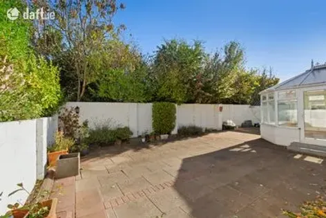 15 Stradbrook Lawn, Blackrock, Co. Dublin -  DNG