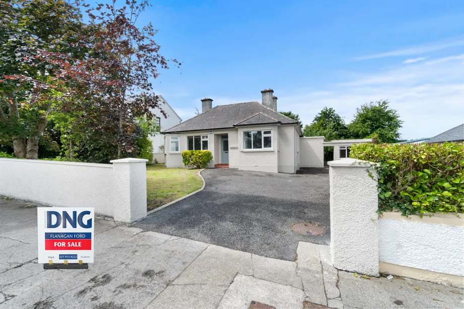 Omra, Pearse Road - DNG Estate Agents
