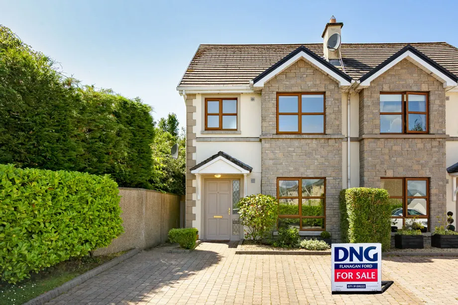 11 Willow Wood, Ballisodare, Co. Sligo, F91 H3V2 - DNG Estate Agents