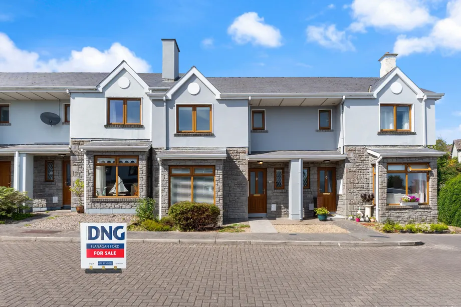 19 The Blennicks, Rosses Point, Co. Sligo, F91 PY19 - DNG Estate Agents