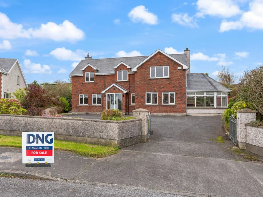 17 Glenview Park, Grange, Co Sligo, F91 H5V9 - DNG Estate Agents