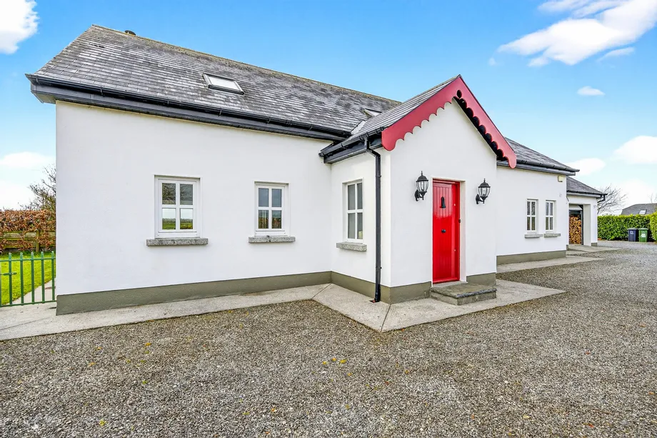 Castletown, Fortal, Birr, Co. Offaly, R42 YE36 - DNG Estate Agents