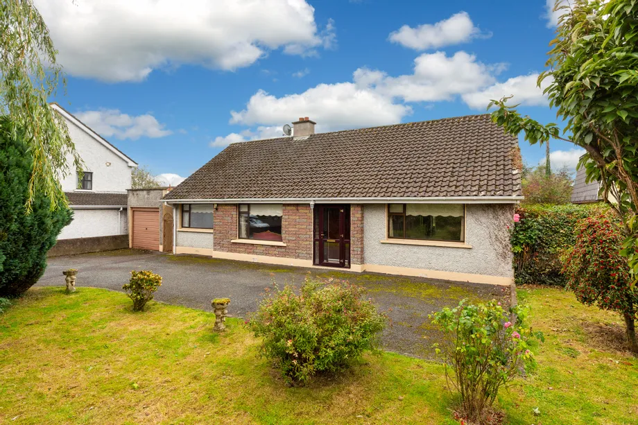 Abbeylands, Ratholdren Road, Navan, Co. Meath, C15 W9V0 - DNG Estate Agents