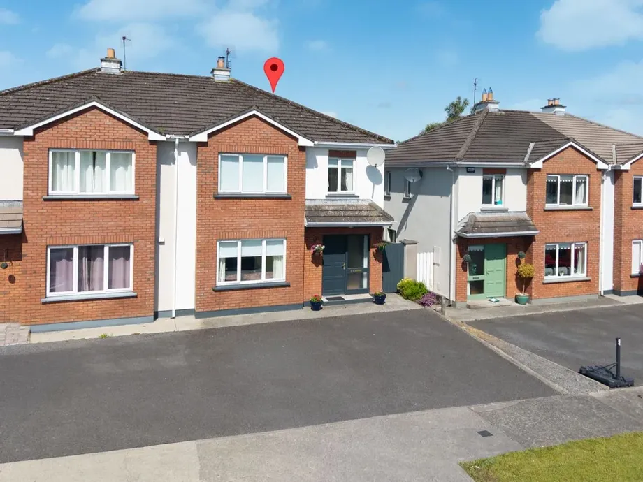 57 Blackfort Manor, Newport Road, Castlebar, Co. Mayo, F23 WR13 - DNG Estate Agents