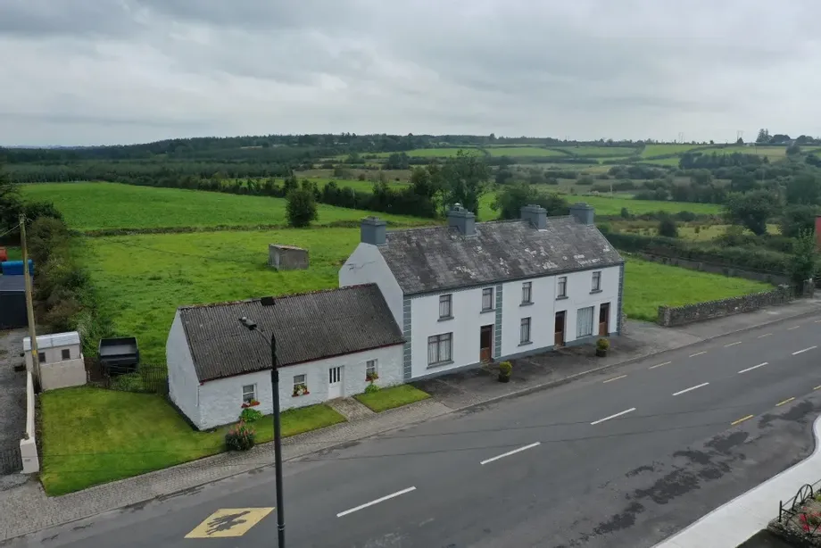 Creggs Village, Co. Galway - DNG Estate Agents