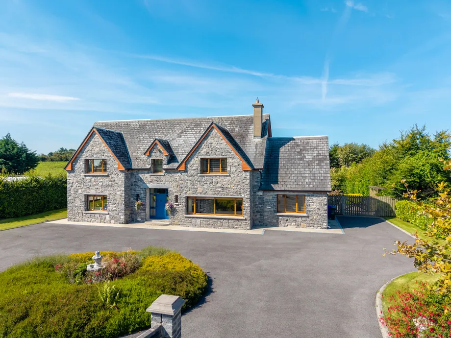 Hazelhill, Ballyhaunis, Co. Mayo - DNG Estate Agents