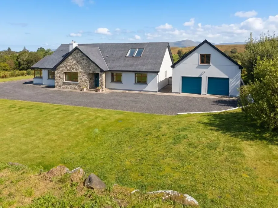 Terranova, Tawnawoggaun, Newport, Co. Mayo, F28 K099 - DNG Estate Agents