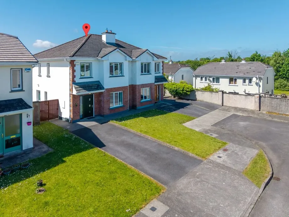 36A Blackfort Manor, Newport Road, Castlebar, Co. Mayo, F23 FY62 - DNG Estate Agents