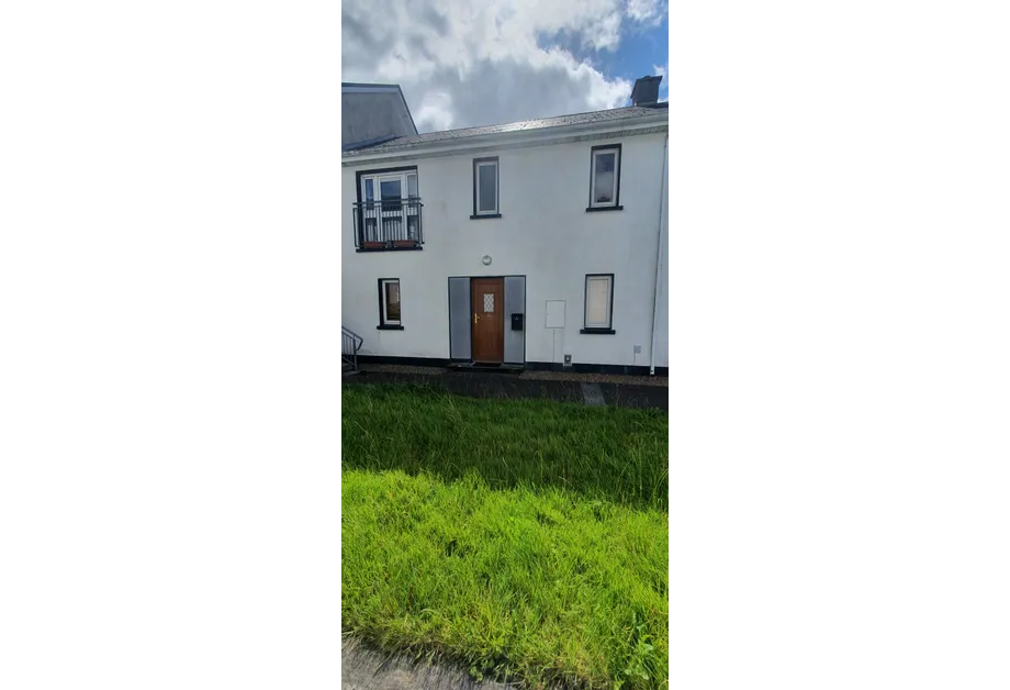 50 Castlegrove, Castlebar, Co. Mayo. F23 KT25. - DNG Estate Agents