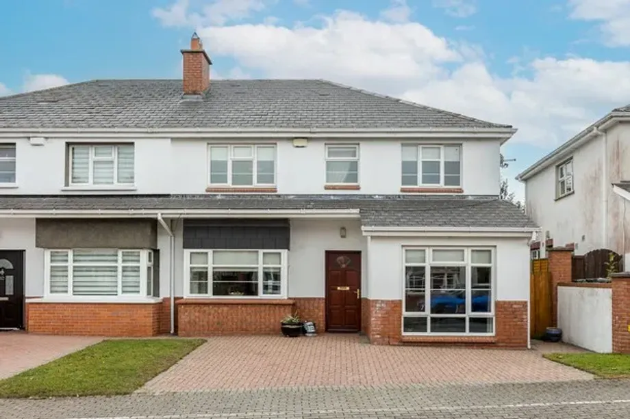 10 Seagrave Park, Ratoath, Co. Meath - DNG Estate Agents