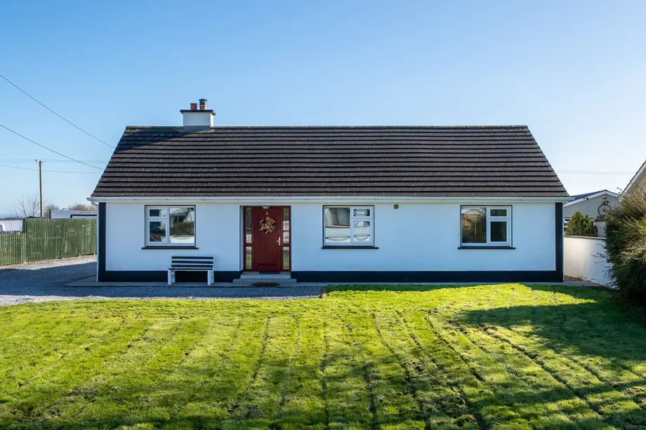 Ballyclare, Ferbane, Co. Offaly, R42 D284 - DNG Estate Agents