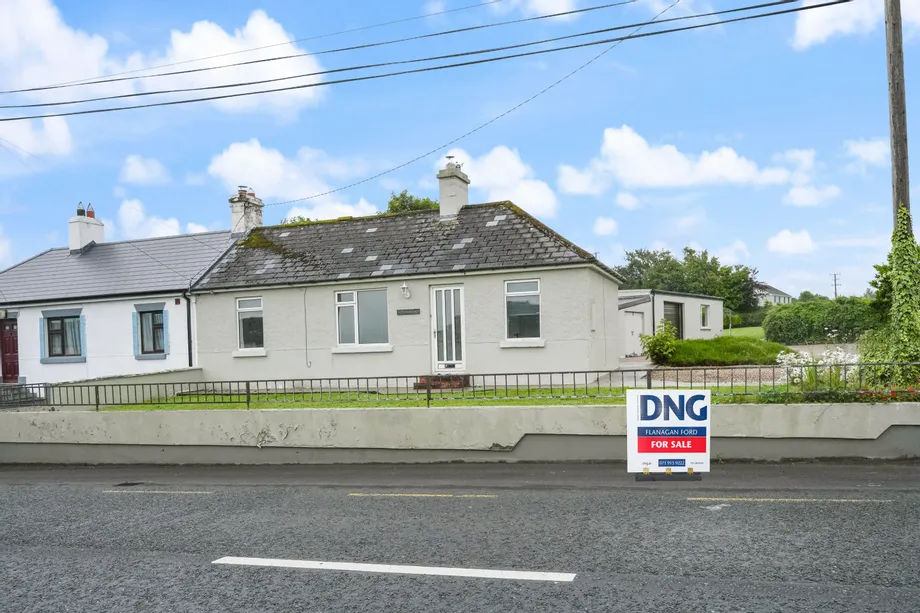 Corhownagh, 12 Silverhill, Ballisodare, Co. Sligo, F91 TW56 - DNG Estate Agents