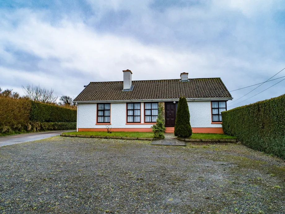 Ballina, Falcarragh, Co. Donegal F92F7YC - DNG Estate Agents