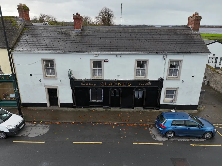Clarke's Pub & Restaurant, Main Street, Lanesboro, Co. Longford - DNG Estate Agents