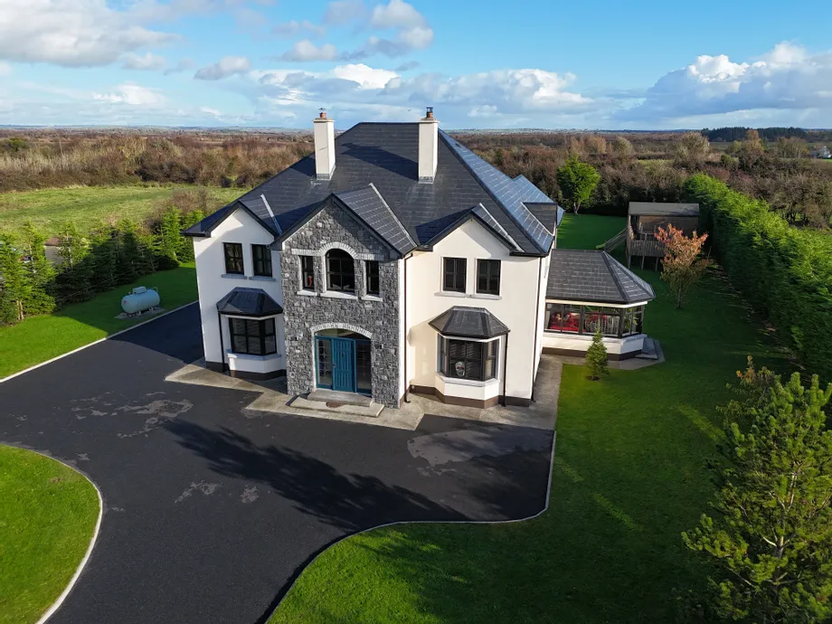 Trihill West, Ballinamore Bridge, Ballinasloe, Co. Galway - DNG Estate Agents