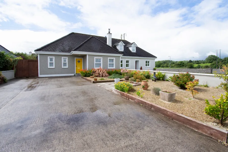 2 Ashling Manor, Balla, Co. Mayo, F23 F853 - DNG Estate Agents