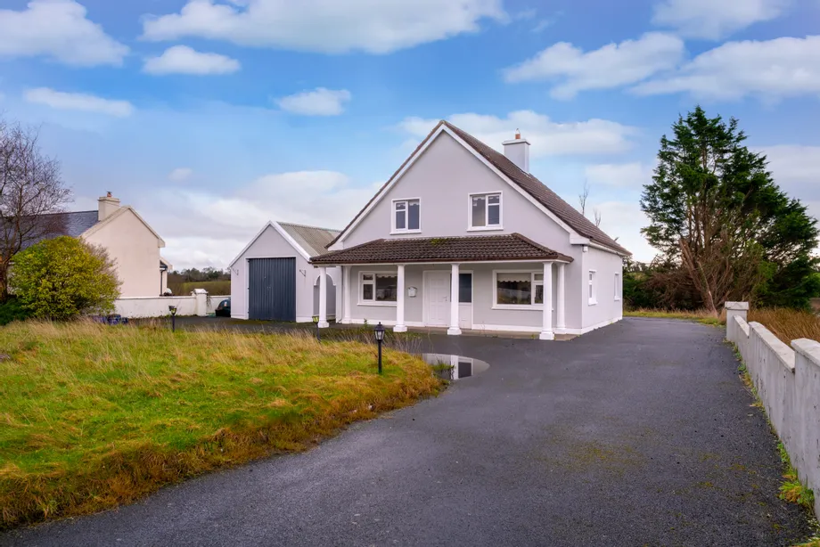 Cappagh, Castlebar, Co. Mayo, F23 ED34 - DNG Estate Agents