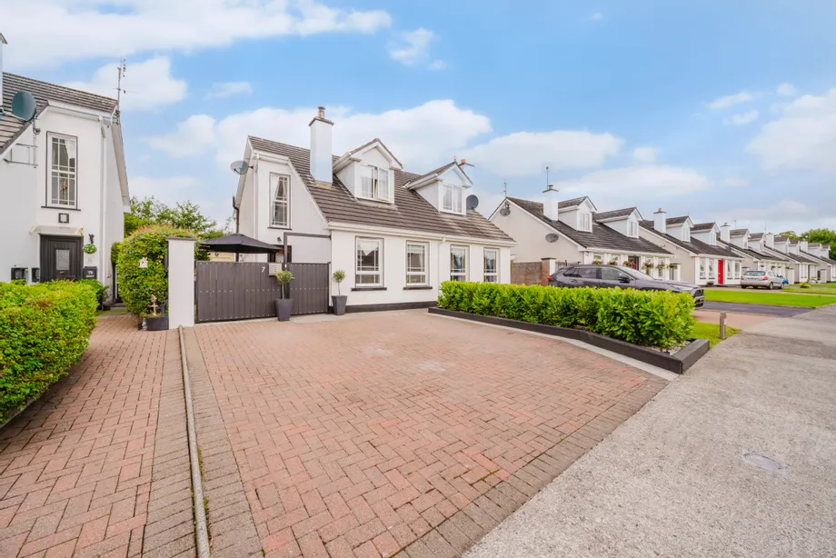 7 Moat, Balla, Co. Mayo, F23 PK79 - DNG Estate Agents