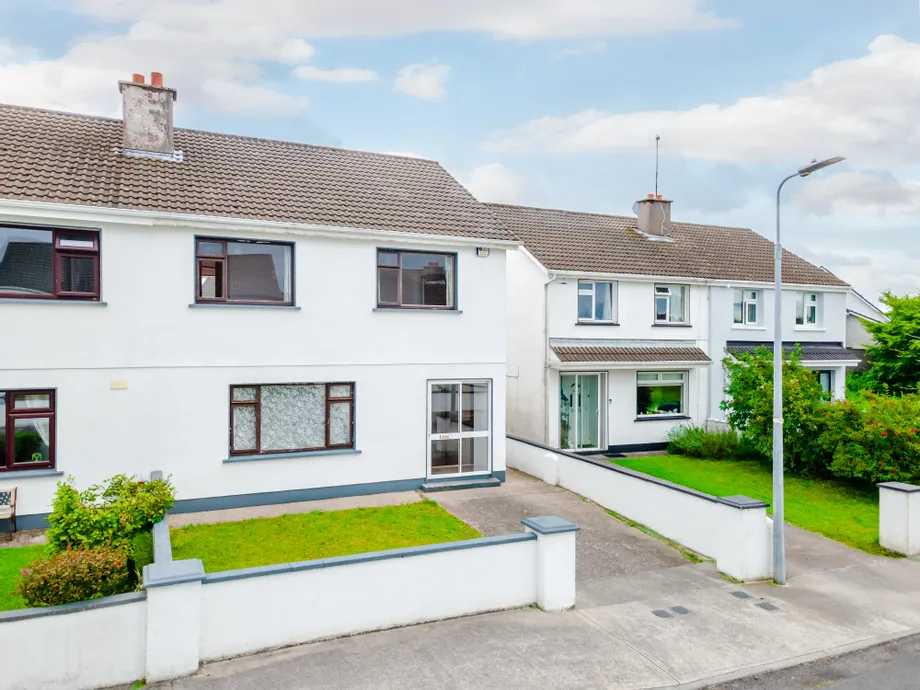 106 Chestnut Grove, Castlebar, Co. Mayo, F23 R278 - DNG Estate Agents