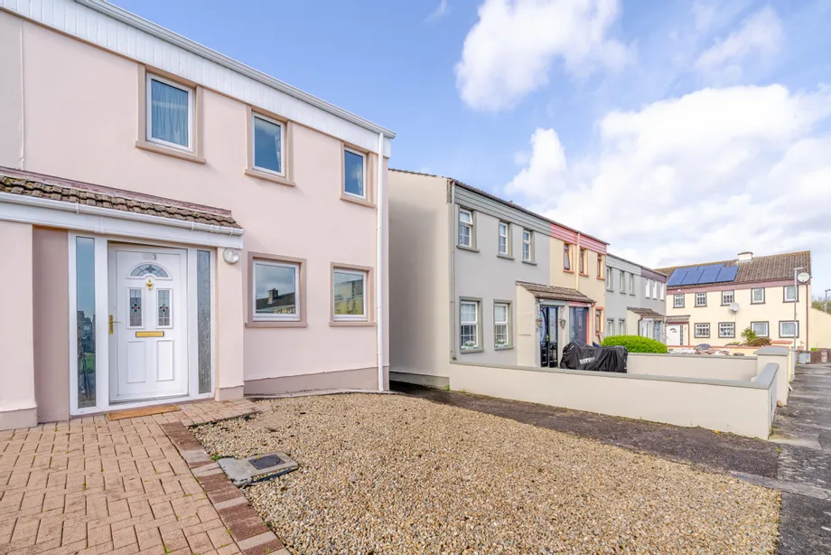 113 Springfield Court, Castlebar, Co. Mayo, F23 RK76 - DNG Estate Agents