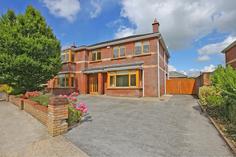 8 Caislean Nua, Golf Links Road, Castletroy - DNG Estate Agents