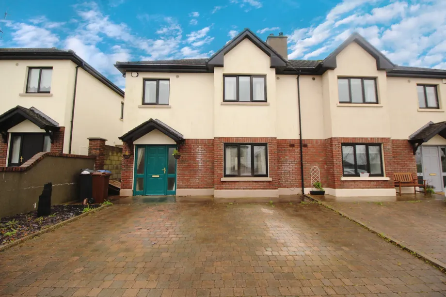 8 Clibborne Way Moate - DNG Estate Agents