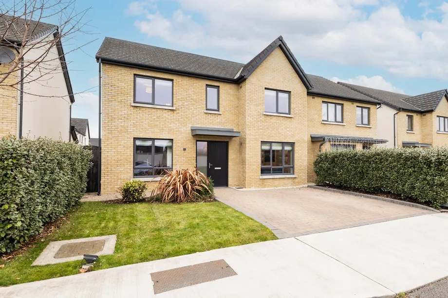 4 The Green, Silver Banks, Stamullen, Co. Meath - DNG Estate Agents