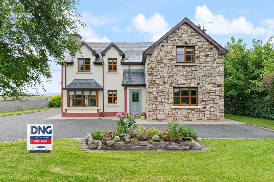 Mistletoe Lodge, Cloverhill, Co. Sligo, F91 YP83 - DNG Estate Agents