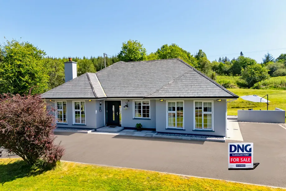 Mullagh, Dromahair, Co. Leitrim, F91 D6C8 - DNG Estate Agents
