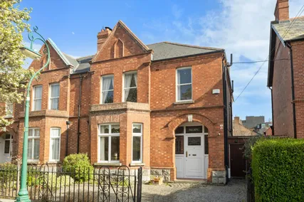 Kilcarne, 9 Ailesbury Park, Ballsbridge, Dublin 4, D04K1C8 - DNG