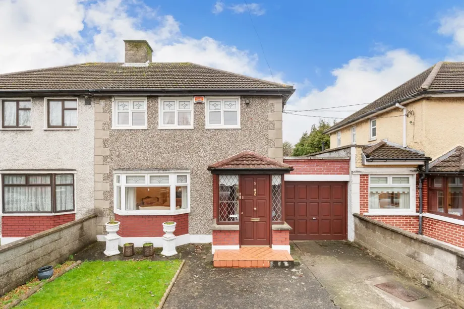 5 Shanowen Park, Santry, Dublin 9, D09 - DNG Estate Agents