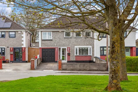 19 Shanowen Grove, Santry, Dublin 9., D09W319 -  DNG