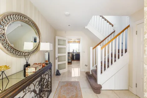 Stonebrook House, Glenamuck Road, Kilternan, Dublin 18, D18 -  DNG