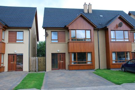10 Glencarney Drive, Paric Na Gloine, Kenmare, Co Kerry, V93K838