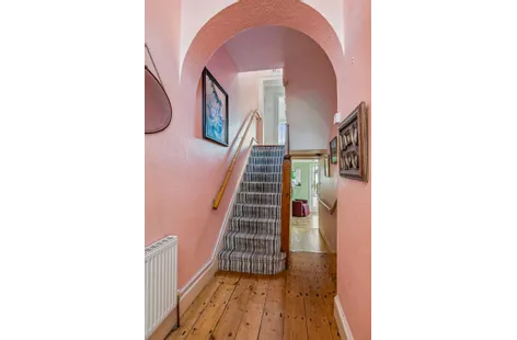 44 Malahide Road, Clontarf, Dublin 3, D03HD40 - DNG