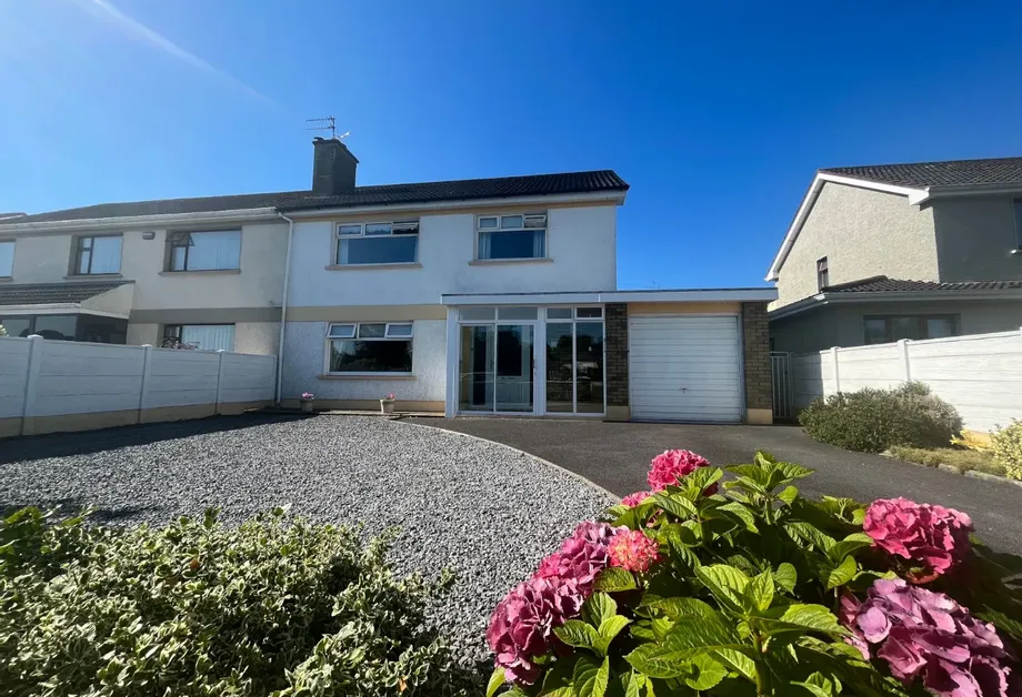 31 Countess Grove, Killarney, Co Kerry, V93A9DK - DNG Estate Agents