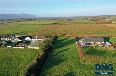 Maglass East, Ballymacelligott, Kerry - DNG