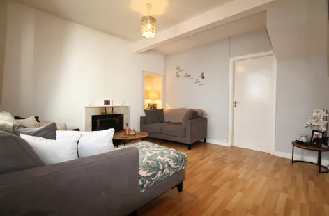 9 Main Street Upper, Cappoquin, Waterford -  DNG