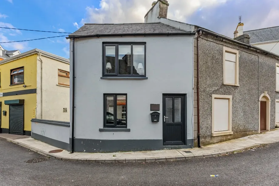 Horizon House, Bridge Street, Killybegs, Co. Donegal, F94N971 - DNG Estate Agents