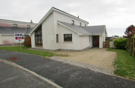 No. 15 Hook View, Dunmore East, Waterford -  DNG
