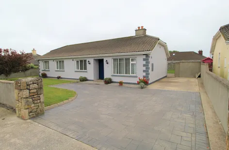 No. 2 The Bungalows, Shanakiel, Coxtown, Dunmore East, Waterford -  DNG