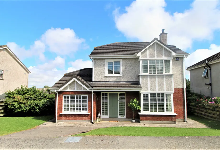 No. 14 Woodview Close, Maypark, Village, Waterford City, Waterford - DNG Estate Agents